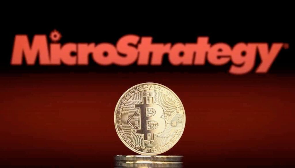 This-is-the-event-that-will-force-MicroStrategy-to-sell-Bitcoin_-warns-expert